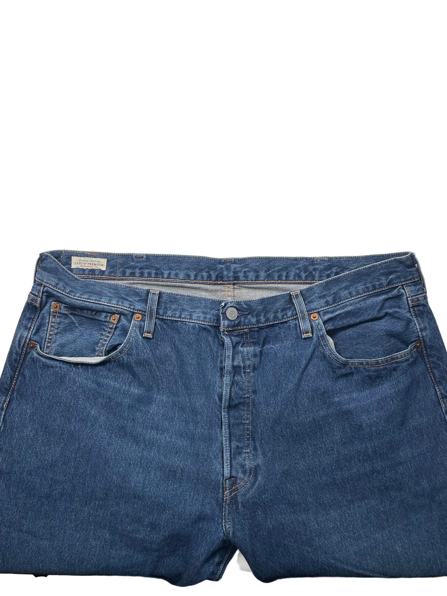 Levis Jeans - 38