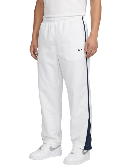 Nike Trackpants - L Trésor d'Art