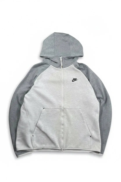 Nike Tech fleece Jacket - L Trésor d'Art