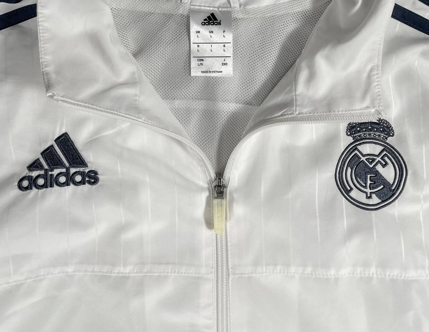 Real Madrid Jacket - L Trésor d'Art